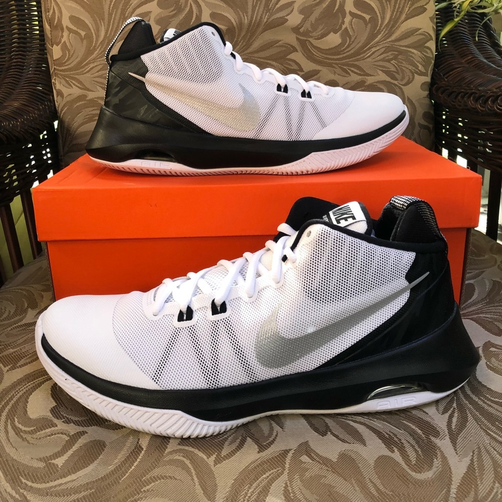 Nike Air Versatile